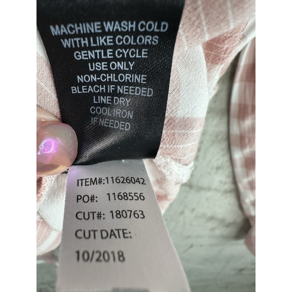 Torrid Babydoll Blouse Pink White Plaid V-Neck Plus Size 1 Lightweight - Picture 9 of 11
